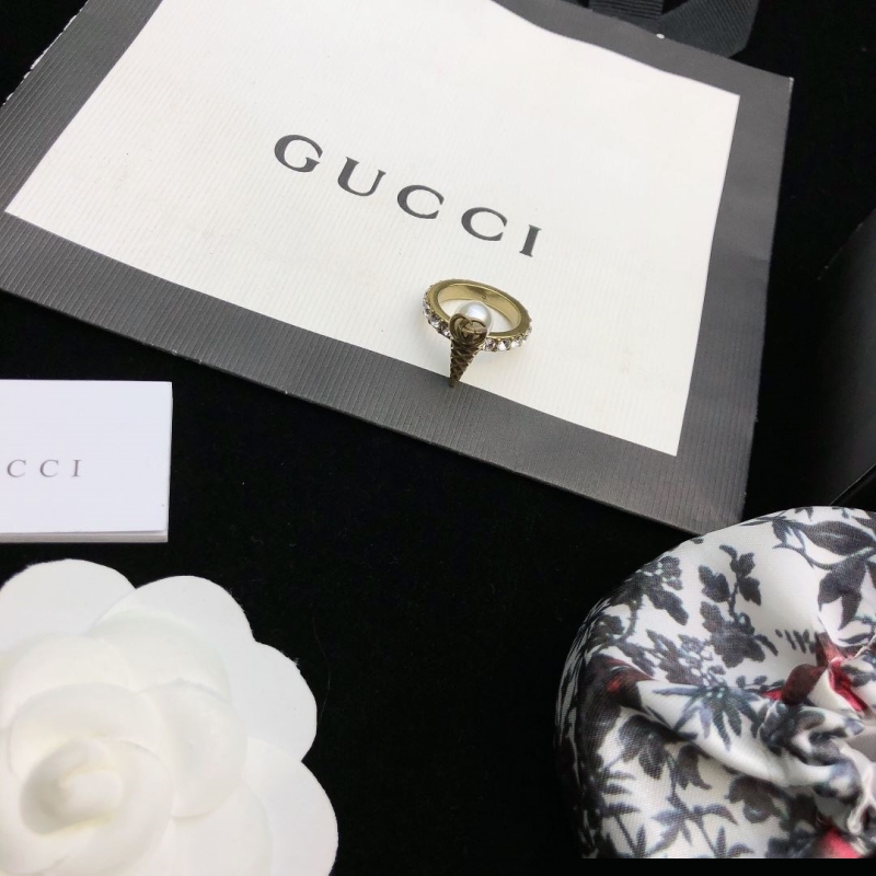 G*u*i rings